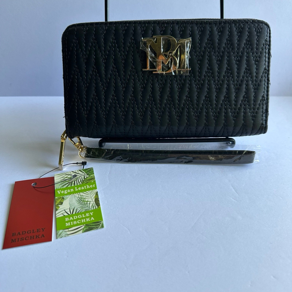 NWT Badgley Mischka Wallet Long with Phone Pocket and Wristlet Black 8\" x 4\"